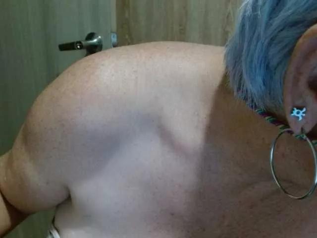 canitas69 on BongaCams 
