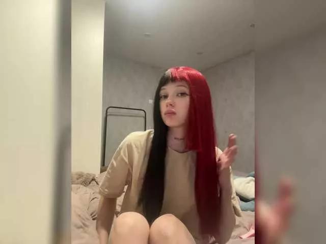 carolinna on BongaCams