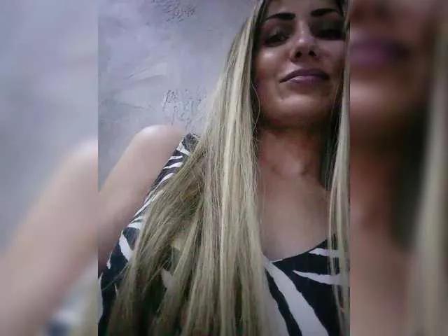 Cassssablanca on BongaCams 