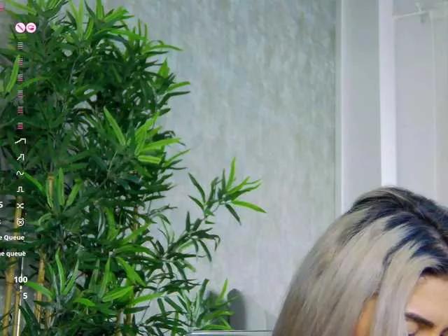 CelineMeyer on BongaCams 