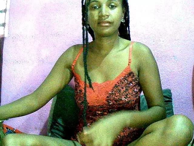 Chellah01 on BongaCams 