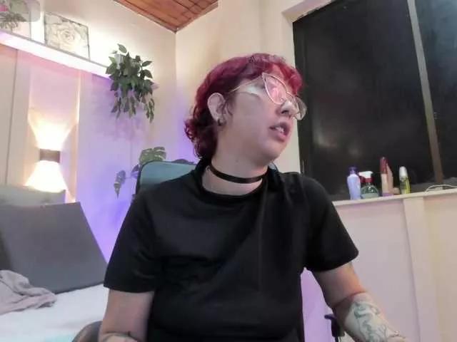chloe-rosse on BongaCams 