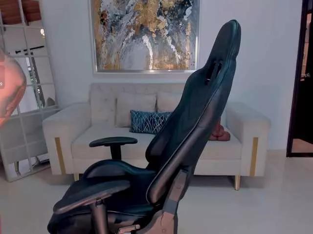 ChloeManson on BongaCams 