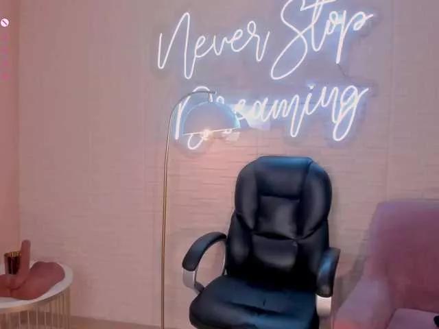 ChloeManson on BongaCams 
