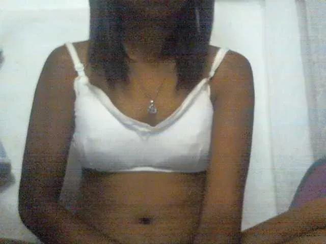 Cindielovely on BongaCams 