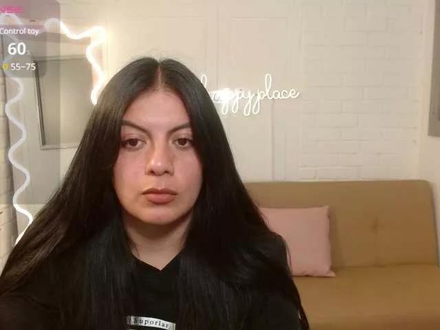 Coraline-tay on BongaCams 