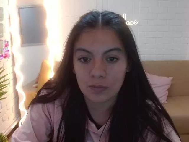 Coraline-tay on BongaCams 