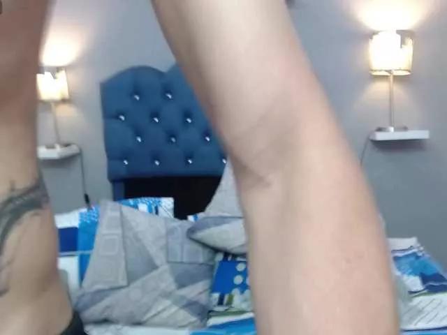 couplemysterious on BongaCams 