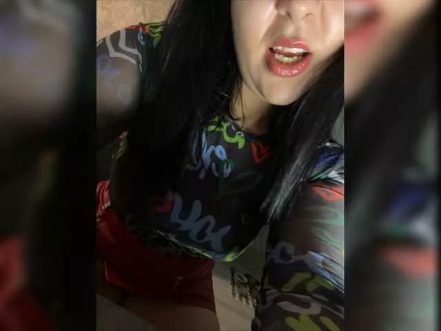 CrazyLilusha on BongaCams 