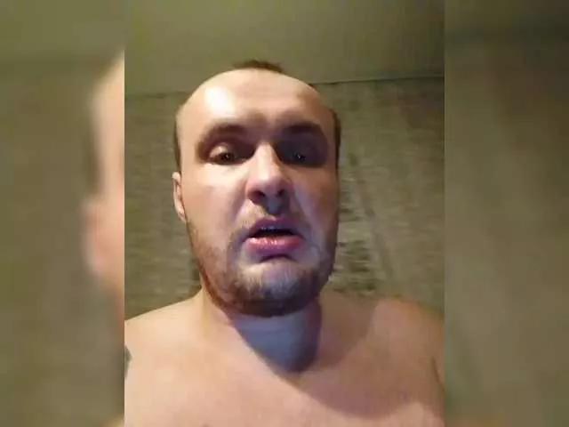 Crazypara11 on BongaCams 