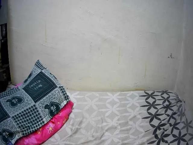 Watch 20 years old creamy-squirter from BongaCams creamy-squirter from BongaCams