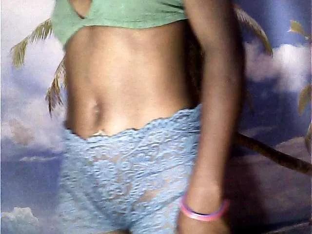 CutNatacha on BongaCams 