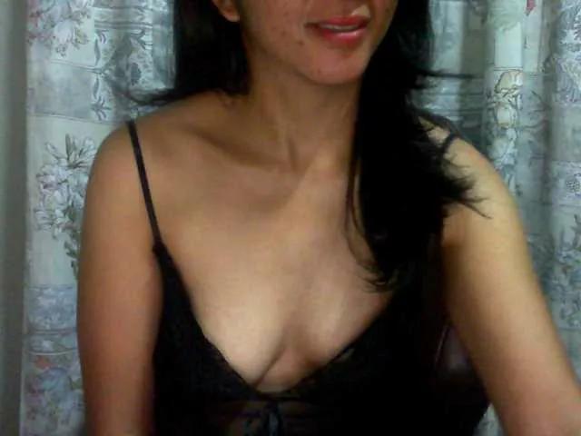 Cyah2 on BongaCams 