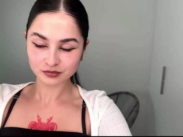 DaisyFantasy on BongaCams 