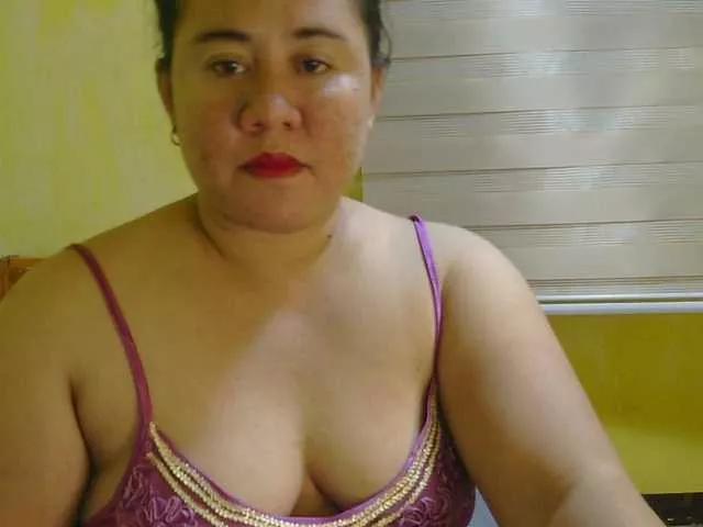 danica24 on BongaCams 