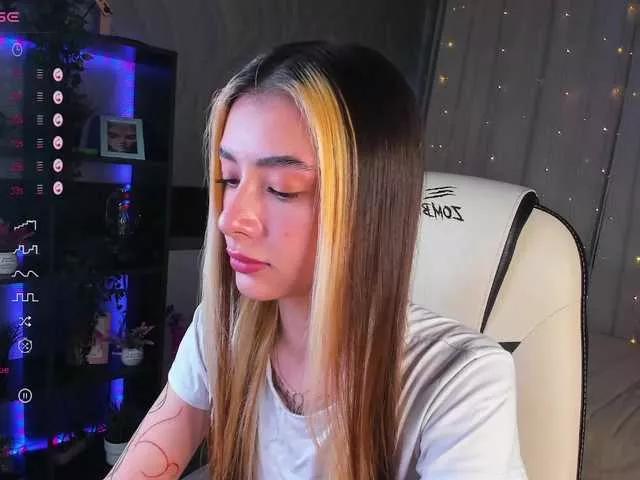 DarlaBelle on BongaCams 