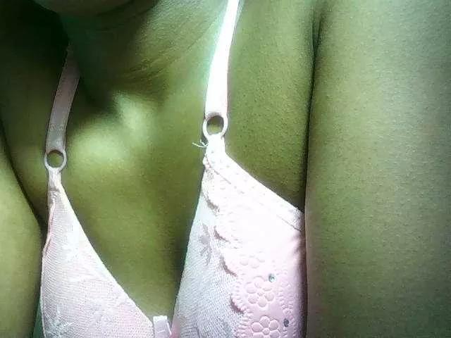 Daydiamond on BongaCams 