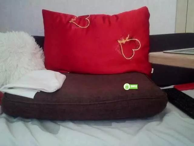 Desirable3 on BongaCams 