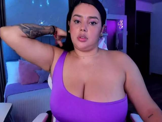Diiamond0202 on BongaCams 