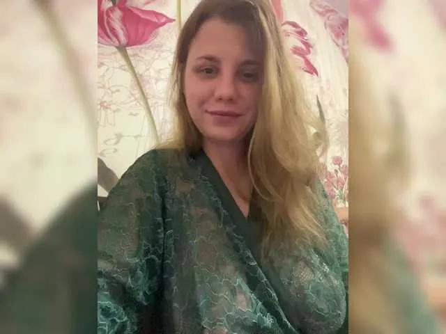 Dollye on BongaCams