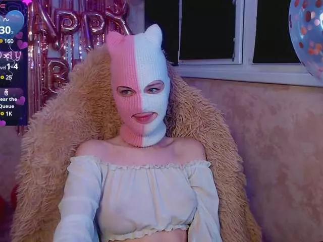 Domiiiniiicana on BongaCams 