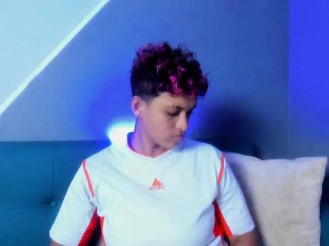 Dominick-jones on BongaCams 