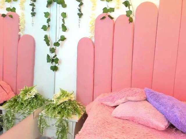 Dulce-Zoe on BongaCams 