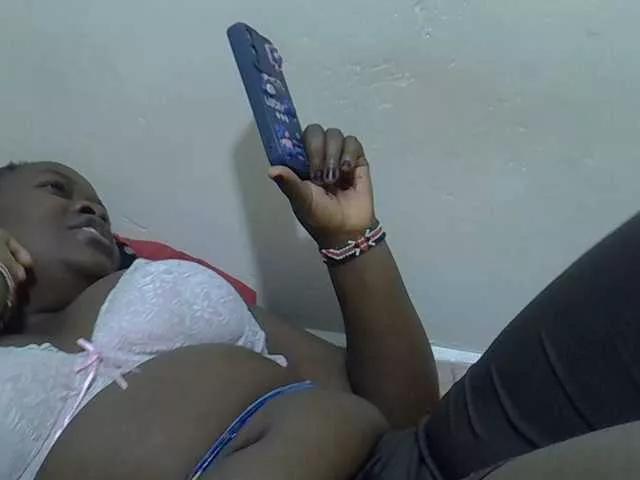 Ebony-raquel2 on BongaCams 
