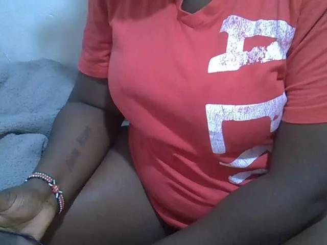 Ebony-raquel2 on BongaCams 