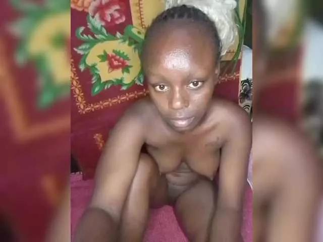 EbonyMeldine on BongaCams 