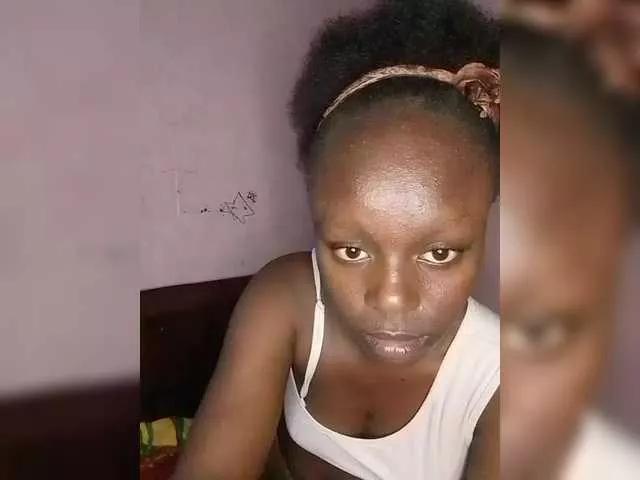 EbonyMeldine on BongaCams 