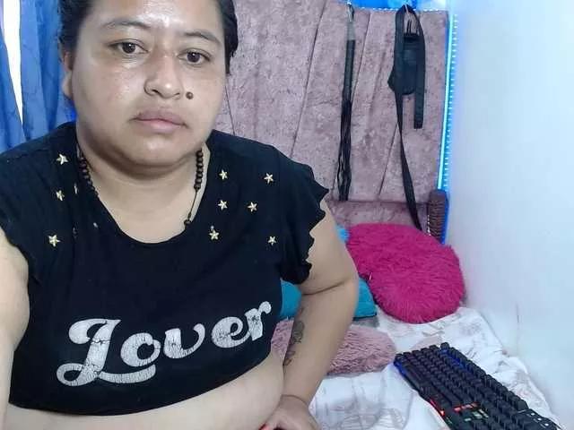 ELEKTRA23 on BongaCams 