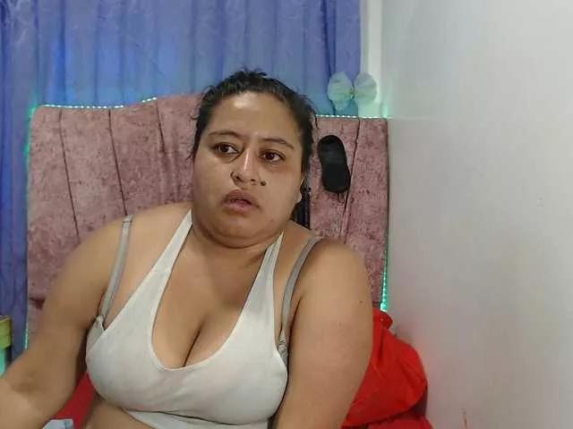 ELEKTRA23 on BongaCams 