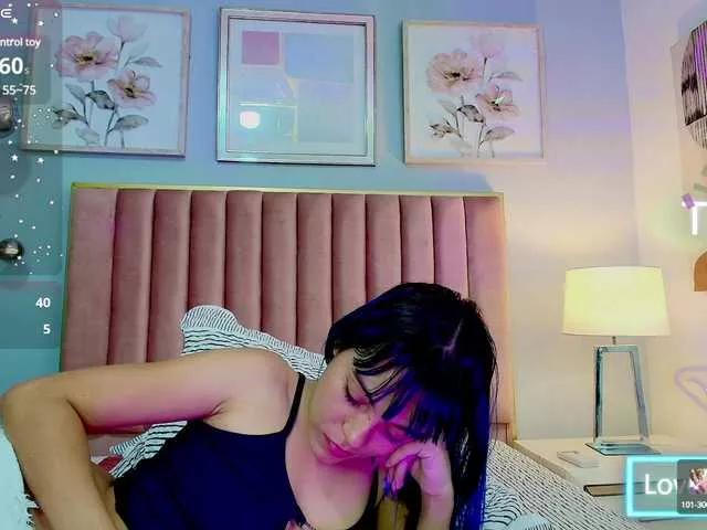 ElektraBlue on BongaCams 