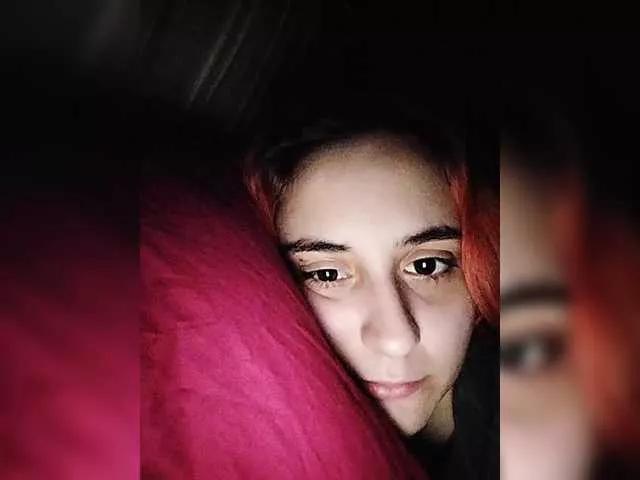 Offline Emaprincessa on BongaCams