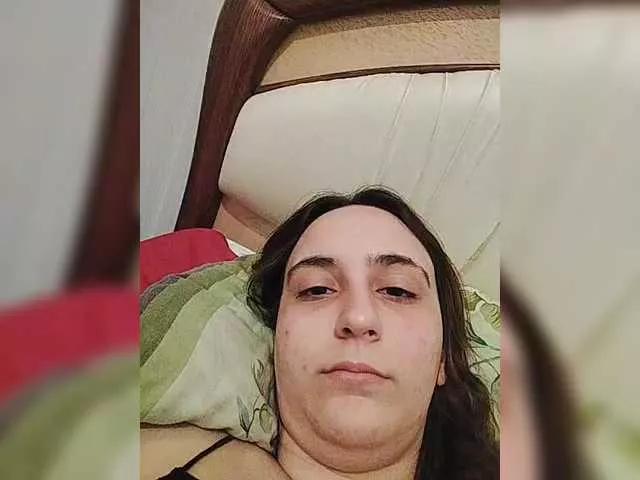 Offline Emaprincessa on BongaCams