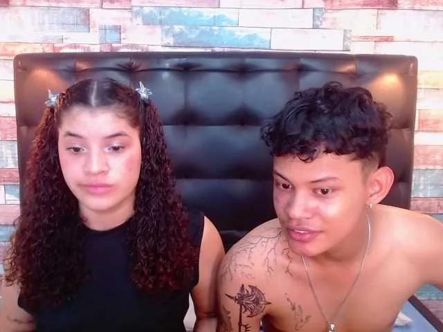 EmmaAndAlex on BongaCams 