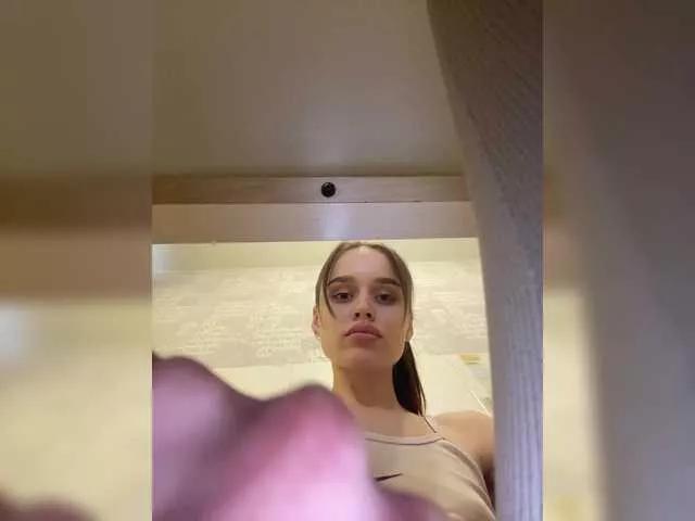 Enchantix on BongaCams 
