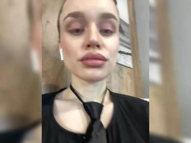 Enchantix on BongaCams 