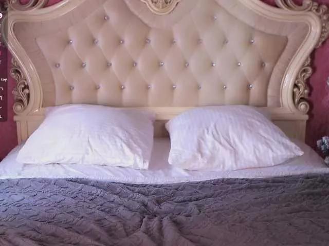 enchantressss on BongaCams 