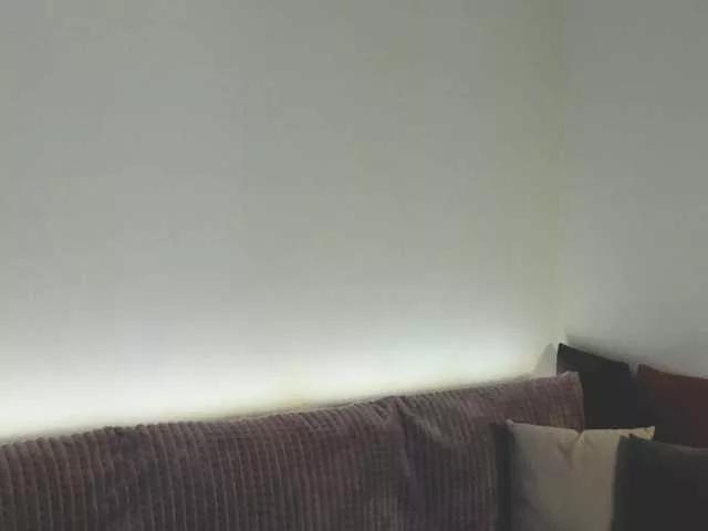 eva-adamova on BongaCams 