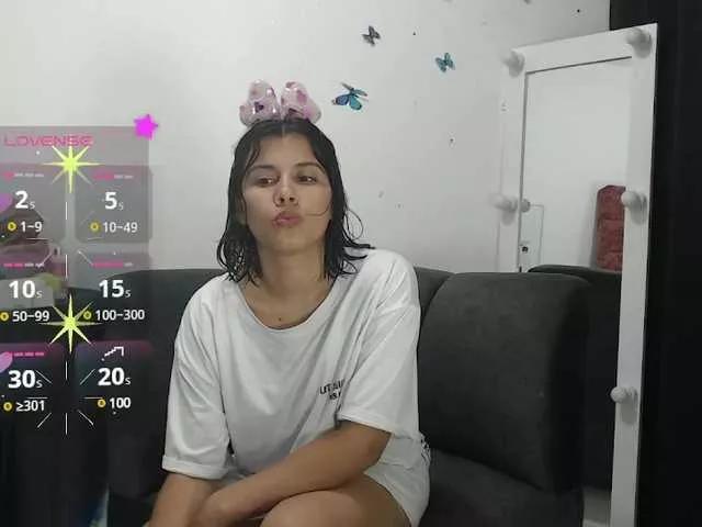 Evelyn-blak on BongaCams 