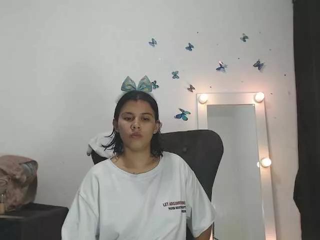 Evelyn-blak on BongaCams 