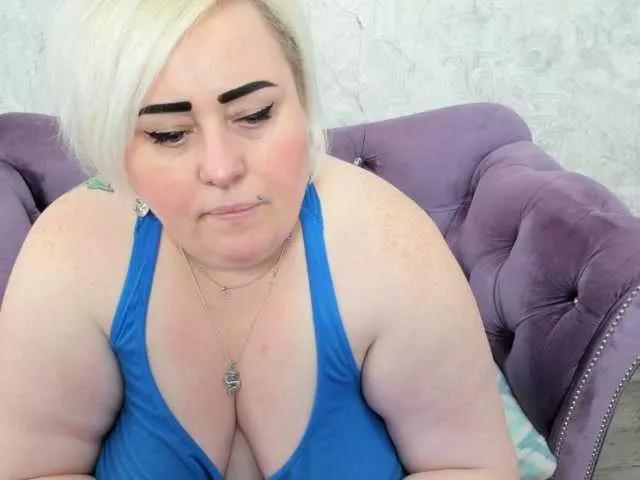 fashiona on BongaCams 