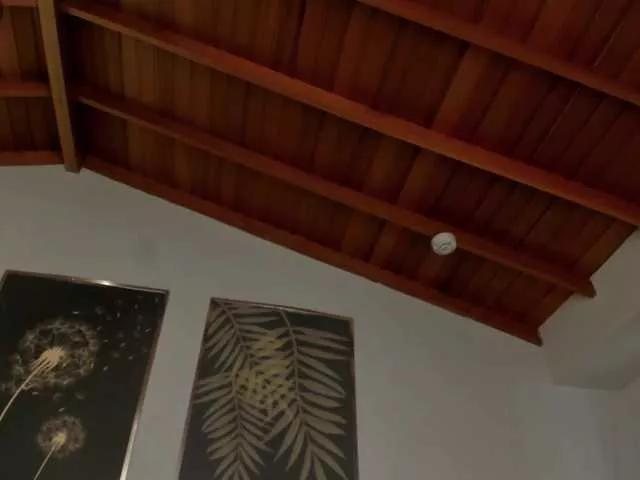 FernandaX1 on BongaCams 