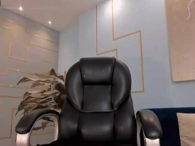 FernandaX1 on BongaCams 