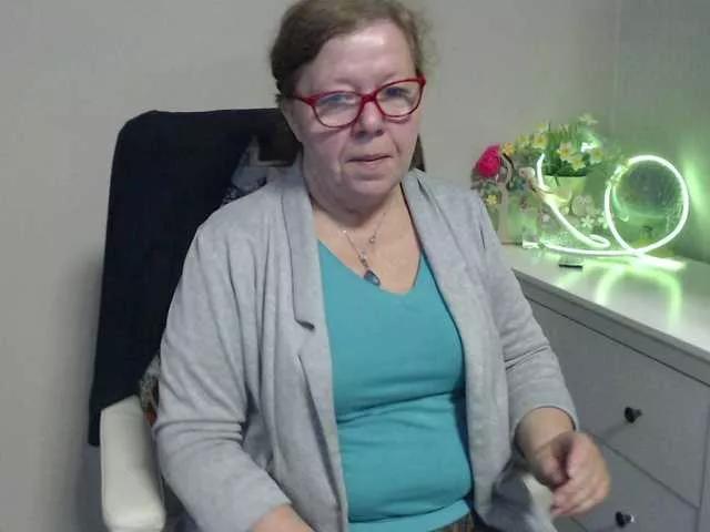 flirty-adele on BongaCams 