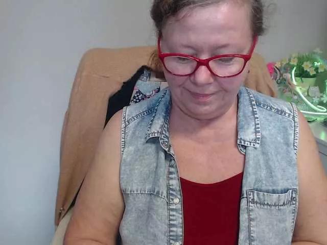 flirty-adele on BongaCams 
