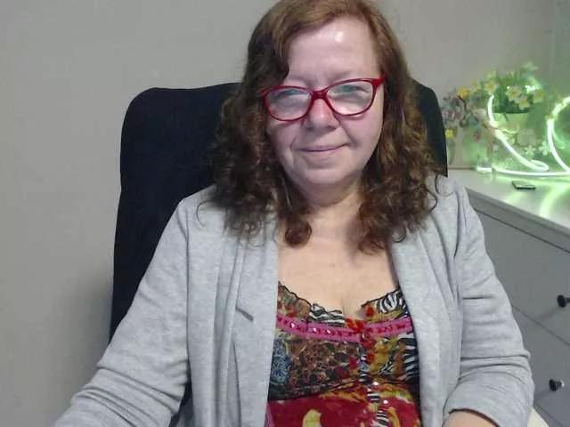 flirty-adele on BongaCams 