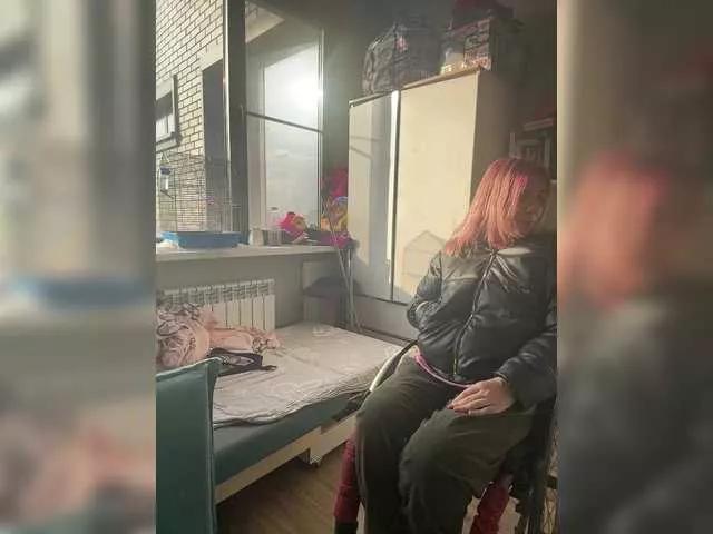 Foxy27 on BongaCams 